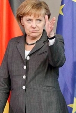 Анґела Меркель виступила за інтенсивнішу співпрацю між Києвом та НАТО