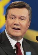 Янукович назвав причини економічної кризи в Україні
