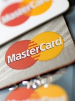 MasterCard скаржиться на збитки від роботи з українськими банками