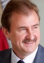 Попов хоче, щоб мітингувальники пішли з міськдержадміністрації