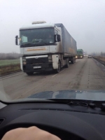 Гуманітарку Ахметова пропустили в Донецьк