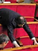 Порошенко просить Гройсмана замінити систему голосування в Раді