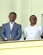 Ахметова та Єфремова перевірять на факт фінансування бойовиків