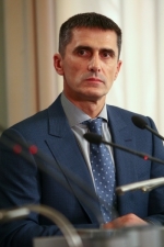 Сину Генпрокурора віддали департамент у Держреєстрслужбі