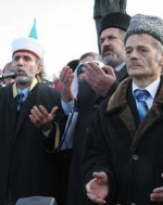 Аксьонов каже, що кримські татари не отримають місць у владі