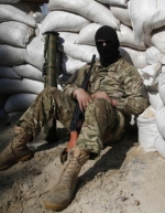 Бойовики у Сніжному прикриваються мирним населенням