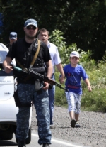 Терористи "ДНР" розстріляли автобус з дітьми. 1 дитина загинула