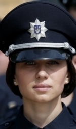 На Закарпатті та у Дніпропетровську набирають нову патрульну поліцію