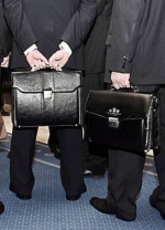 Зарплата і пенсія чиновників мають бути публічними – рішення суду