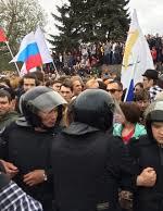 У Санкт-Петербурзі затримали близько 150 учасників антикорупційного мітингу (відео)