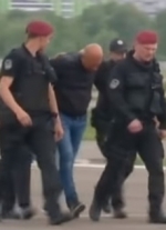 Затримали 10 керівників податкової, підозрюваних у корупції (відео)