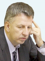 НАРДЕПА МАКЕЄНКО ПРИЗНАЧЕНО НА МІСЦЕ ПОПОВА