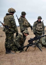 Уряд допоможе українським військовим у Криму