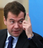 Медведєв і Онищенко виступили проти введення норми допустимого рівня алкоголю для водіїв