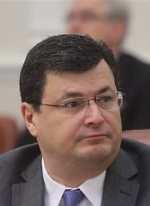 Яценюк доручив розсекретити та оприлюднити результати службових розслідувань у МОЗі