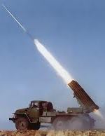 Бойовики почали обстрілювати силовиків під Слов'янськом із "Граду". У Донецьку Нацгвардію атакували з мінометами. Є поранені