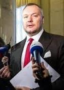 Артеменко хоче через ВАСУ повернути українське громадянство