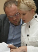 Яценюк каже, що Генпрокуратура намагалась заарештувати Сергія Власенка