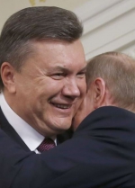 Янукович отримав від Путіна 15 мільярдів