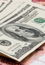 Міжбанк закрився доларом по 23,25