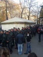 Нацгвардійці прийшли до Порошенка вимагати демобілізації (фото)