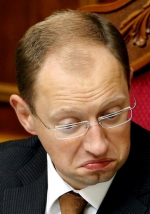 Яценюк заявив, що не йде в президенти