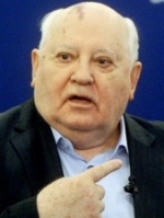 Горбачов не розуміє, навіщо Україна відмежовується від Росії стіною