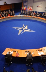 Глави МЗС ЄС та Рада НАТО зберуться на нараду