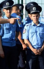 Міліція заявляє, що затримала двох активістів з Майдану зі зброєю