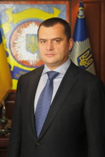 Віталій Захарченко їде з України