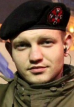 У Михайлівському Соборі попрощаються з активістом Михайлом Жизневським