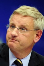 На думку Міністра закордонних справ Швеції Карла Більдта, Росія знову тисне на Україну