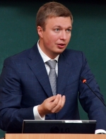 Уряд поставив людину Януковича відновлювати Донбас