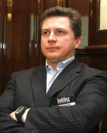 Сім'я Азарова непогано облаштувалась у Відні (фото)