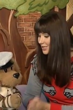 Російський телеканал "Россия 1" у вечірній казці розповідає про війну