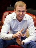 Одіозні "регіонали" покинули фракцію. Готуються працювати на Курченка?