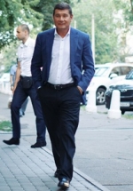 Голова благодійного фонду Онищенка втік без грошей