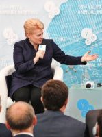 Між Грибаускайте і Януковичем виникла суперечка на YES (фото)