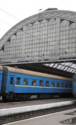 Укрзалізниця припинила рух поїздів Львів-Київ