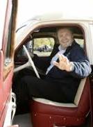 Суд арештував ретро-автомобілі Януковича (фото)