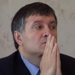Прокуратура більше не збирається заарештовувати Авакова
