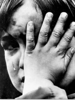 Ще одна російська дитина стала жертвою насильства у США