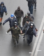 "Свободівців" обшукали, бо із номера одного з них стріляли в активістів Майдану (ВІДЕО)