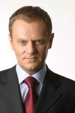 Дональд Туск вважає, що світ опинився на межі конфлікту