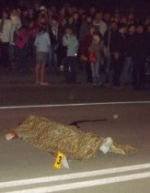 У Тернополі водій на смерть збив дівчину. Свідки ледь не вчинили самосуд (фото)