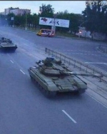У Луганську зафіксовано пересування важкої військової техніки (фото)