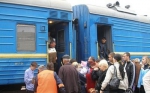 З четверга у поїзд пускатимуть за наявністю паспортів