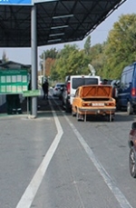 Кабмін прийме рішення про заборону торгівлі із Кримом