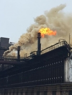 Коксохімічний завод в Авдіївці вчергове потрапив під масований обстріл