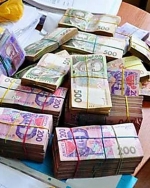 СБУ викрила конвертцентр, через який відмивалися кошти для фінансування бойовиків (ВІДЕО)